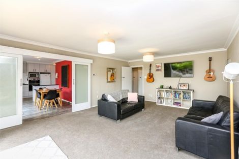 Photo of property in 43c Mangorei Road, Strandon, New Plymouth, 4312