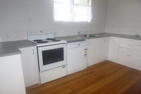Photo of property in 28 Forest Hill Road, Henderson, Auckland, 0612