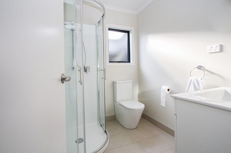 Photo of property in 3/146 Sandwich Road, Saint Andrews, Hamilton, 3200