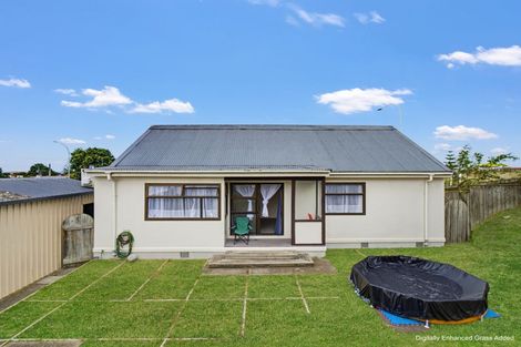Photo of property in 214 Puriri Street, Castlecliff, Whanganui, 4501