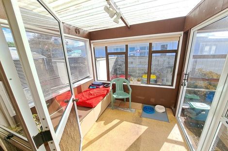 Photo of property in 97 Broadway, Waitara, 4320