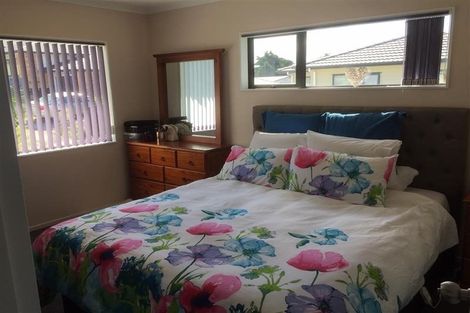 Photo of property in 30a Mili Way, Ranui, Auckland, 0612