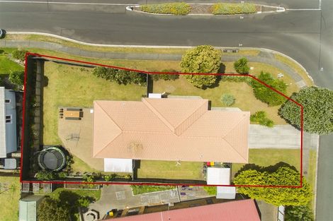 Photo of property in 4 Dalton Drive, Papamoa Beach, Papamoa, 3118