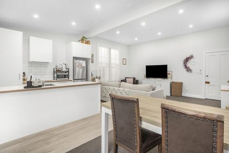 Photo of property in 16 Herald Street, Berhampore, Wellington, 6023