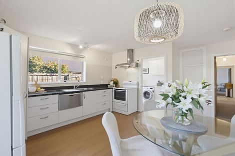 Photo of property in 2/204 Riverlaw Terrace, Saint Martins, Christchurch, 8022