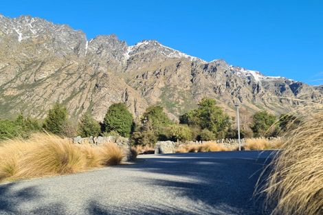 Photo of property in 11 Glenfiddich Road, Jacks Point, Queenstown, 9371