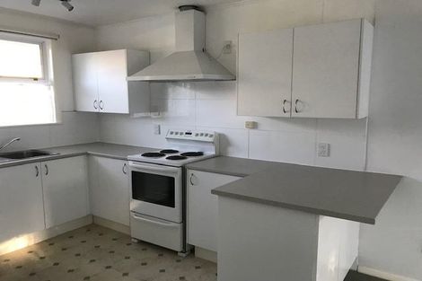 Photo of property in 25 Wai-iti Crescent, Woburn, Lower Hutt, 5010