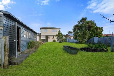 Photo of property in 8 Hakiwai Road, Fernhill, Hastings, 4175