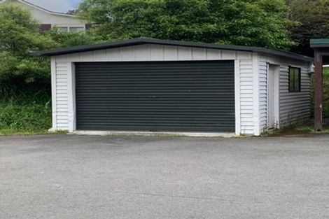 Photo of property in 9/2 Burdendale Grove, Churton Park, Wellington, 6037