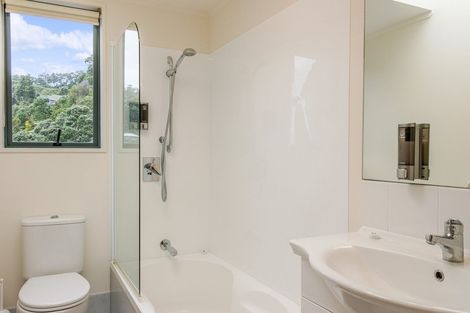 Photo of property in Beachpoint Apartments, 2/5 West End Road, Ohope, 3121