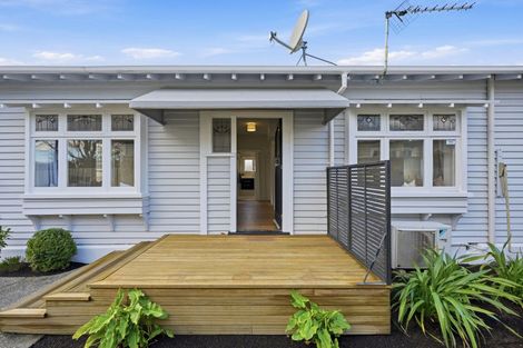 Photo of property in 34 Poulton Avenue, Richmond, Christchurch, 8013