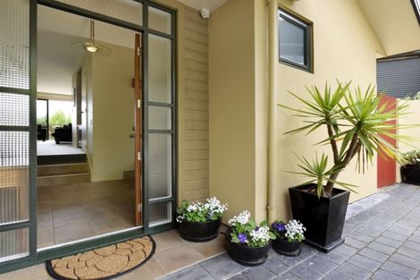 Photo of property in 2/1 Allan Street, Nelson South, Nelson, 7010