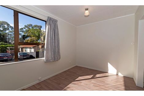 Photo of property in 2/162 Universal Drive, Henderson, Auckland, 0610