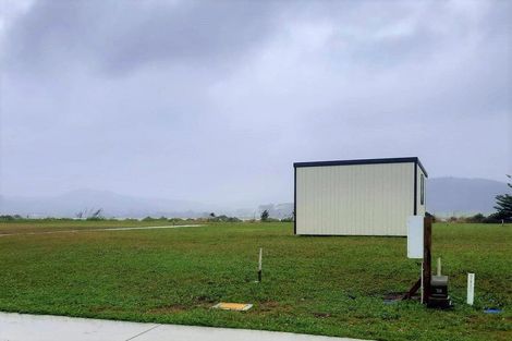 Photo of property in 32 Taniwha Place, Matarangi, 3592