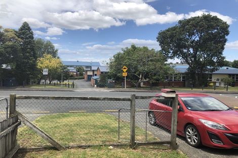 Photo of property in 16 Wilkinson Avenue, Te Kamo, Whangarei, 0112