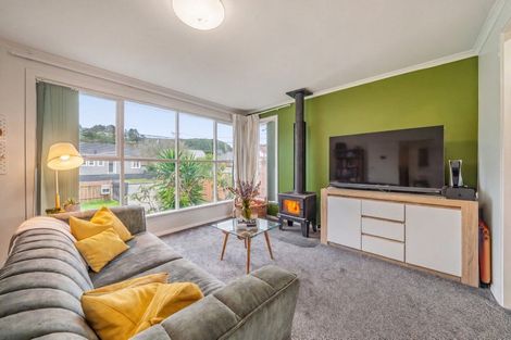 Photo of property in 34 Milne Crescent, Taita, Lower Hutt, 5011