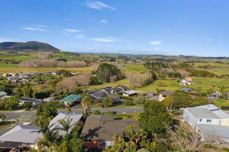 Photo of property in 2 Bickerstaffe Road, Maungaturoto, 0520