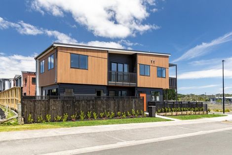 Photo of property in 25 Kapia Road, Westgate, 0614