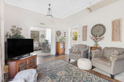 Photo of property in 21 Portia Street, Stratford, 4332