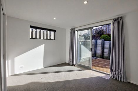 Photo of property in 1 Huxley Place, Lake Hayes, Queenstown, 9304