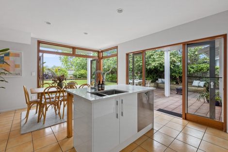 Photo of property in 6 Stafford Road, Northcote Point, Auckland, 0627