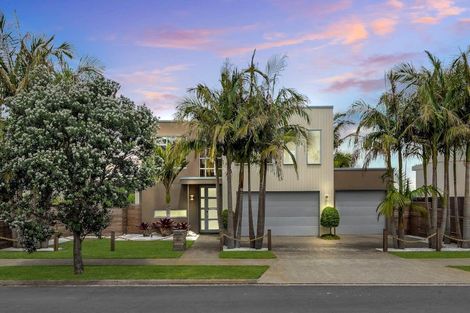 Photo of property in 81 Pine Harbour Parade, Beachlands, Auckland, 2018