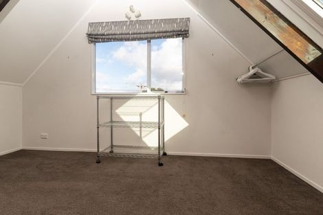 Photo of property in 85 Birkdale Road, Birkdale, Auckland, 0626