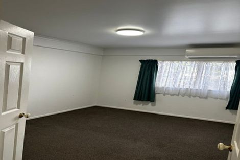 Photo of property in 18 Calluna Crescent, Totara Heights, Auckland, 2105