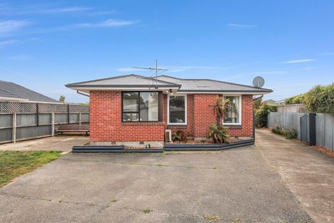 Photo of property in 22 Yarmouth Street, Aranui, Christchurch, 8061