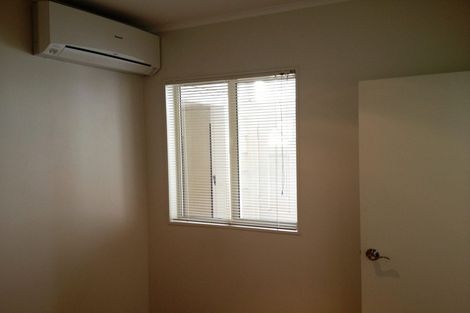 Photo of property in 352 Lake Road, Takapuna, Auckland, 0622