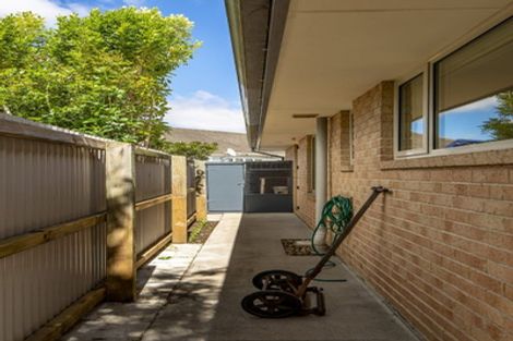 Photo of property in 11a Sefton Place, Spreydon, Christchurch, 8024