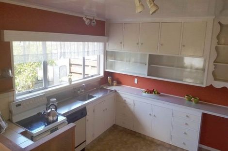 Photo of property in 150 Elliot Street, Pahurehure, Papakura, 2113