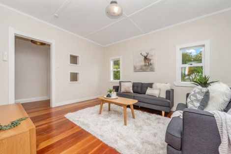 Photo of property in 15 Hinau Street, Maeroa, Hamilton, 3200