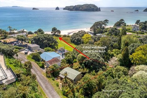 Photo of property in 20 Tutaritari Road, Hahei, Whitianga, 3591