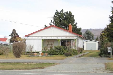 Photo of property in 29 Mount Cook Road, Fairlie, 7925