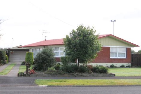 Photo of property in 50 Cecil Street, St Andrews, Hamilton, 3200