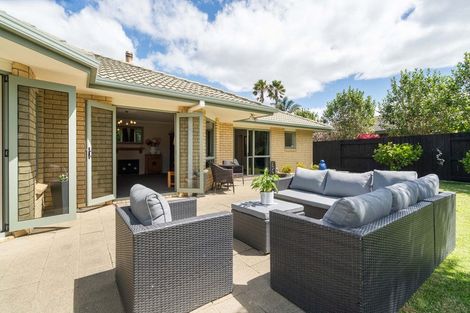 Photo of property in 20 Francevic Avenue, Mount Maunganui, 3116