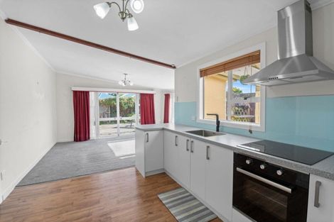 Photo of property in 10 Buchanans Road, Sockburn, Christchurch, 8042