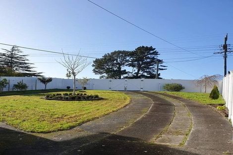 Photo of property in 41 Chorley Avenue, Massey, Auckland, 0614