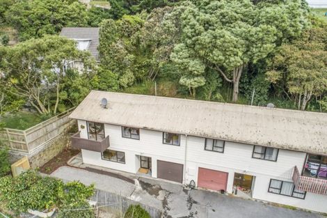 Photo of property in 72a Newlands Road, Newlands, Wellington, 6037