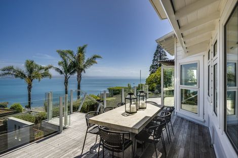 Photo of property in 8 Kowhai Road, Bluff Hill, Napier, 4110