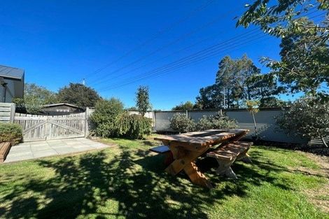 Photo of property in 28 Railway Terrace East, Glentunnel, Sheffield, 7673