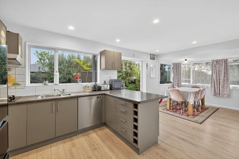 Photo of property in 287 Burwood Road, Burwood, Christchurch, 8083