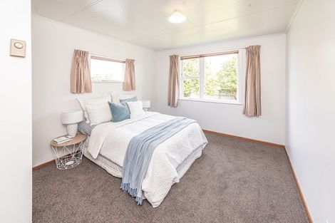 Photo of property in 51 Wikitoria Road, Putiki, Whanganui, 4501