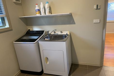 Photo of property in 34 Marellen Drive, Red Beach, 0932