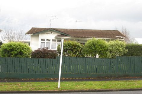 Photo of property in 19 Te Aroha Street, Hamilton East, Hamilton, 3216