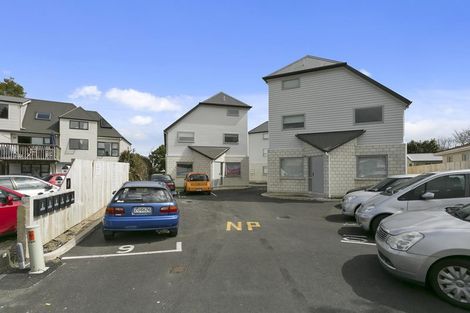 Photo of property in 5/7 Snead Place, Hamilton East, Hamilton, 3216