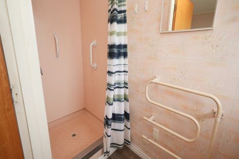 Photo of property in 122 Te Awe Awe Street, Hokowhitu, Palmerston North, 4410