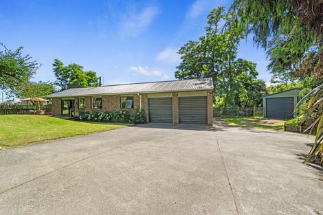 Photo of property in 1 Paratu Road, Richmond Downs, 3475