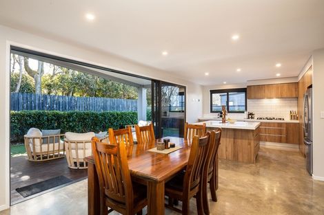 Photo of property in 25 Nadine Stanton Drive, Bell Block, New Plymouth, 4312